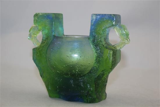 A New Workshop pate-de-verre two handled vase, by Loretta Yang, c.2000, width 15cm, together with box
